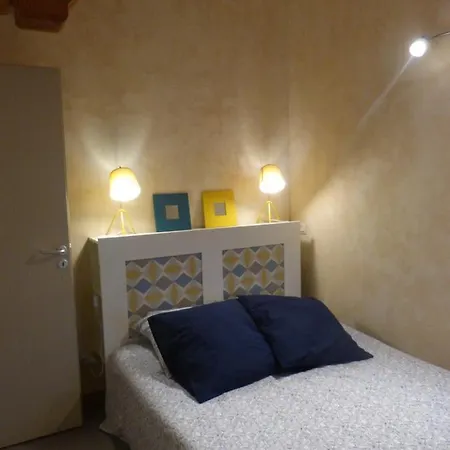 Le Chemin Des Pouzes Apartment Vallon-Pont-d'Arc Exterior photo