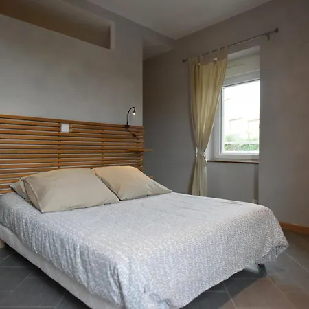 Le Chemin Des Pouzes Apartment Vallon-Pont-d'Arc Exterior photo